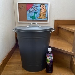【中古】IKEA♡KNODD？ふた付きゴミ箱〜グレー