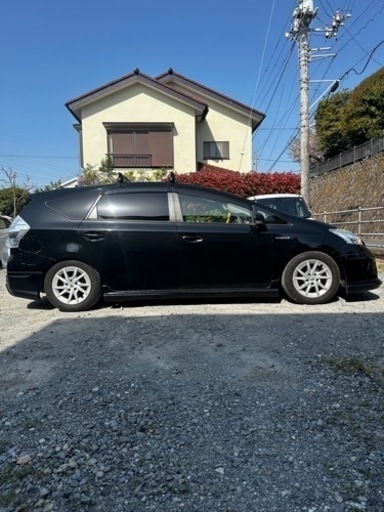 プリウスα 5人乗り キャリア付き 車検6年8月まで プリウスα 5人乗り キャリア付き 車検6年8月まで