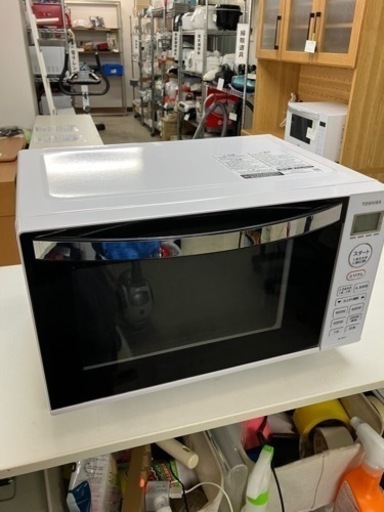 取引場所 南観音 ロ2404-401 TOSHIBA 電子レンジ 2022年製 ER-WS17 汚れキズあり 動作確認済み
