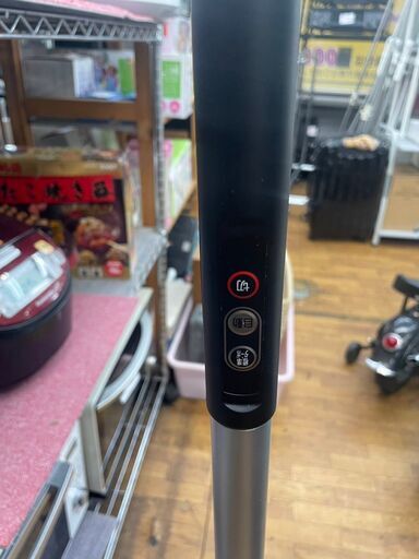 リサイクルショップどりーむ鹿大前店　No9328 充電式コードレスクリーナー　定価2.5万円　アイリスオーヤマ　2020年製　超軽量で掃除も楽々♪