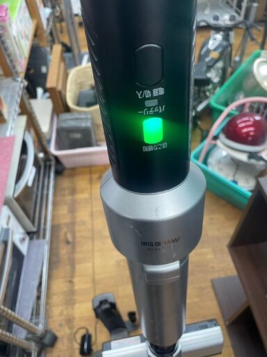 リサイクルショップどりーむ鹿大前店　No9328 充電式コードレスクリーナー　定価2.5万円　アイリスオーヤマ　2020年製　超軽量で掃除も楽々♪