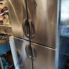 縦型冷凍庫　冷凍庫　業務用冷凍庫