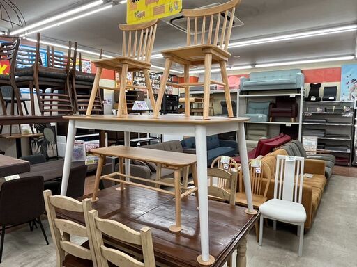 未使用家具ダイニング4点セット 大川家具直送アウトレット品 フレンチカントリー745