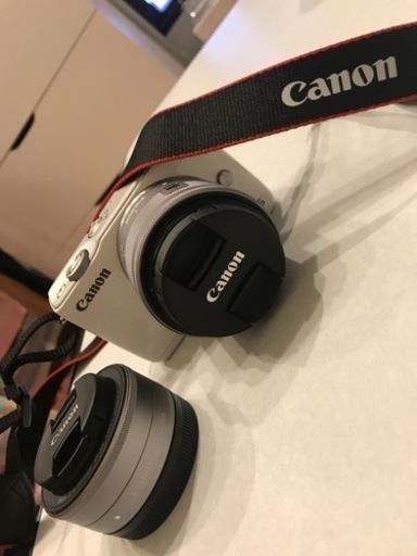 ミラーレス一眼 Canon EOS M10 白
