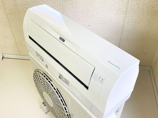 受渡者決定】☆美品☆ 日立 白くまくん 10畳用 エアコン 2019年