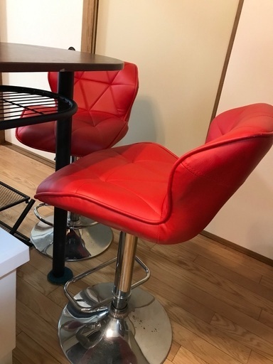 レッド　カウンターチェアー　2脚セット中古　手渡し限定