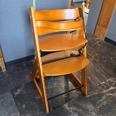 ベビーチェア　椅子　　