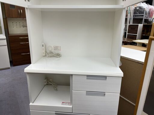 ニトリ キッチンボード レジューム90 WH ホワイト W900×D510×H1910mm