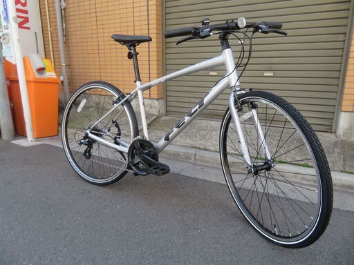 FELT「Verza Speed50」シルバーメタリック/540mm