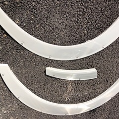 ハイエースESSEXオーバーフェンダー