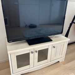 東芝32型テレビ ニトリテレビ台