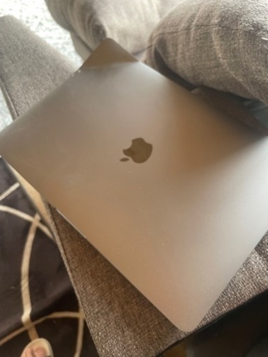 ノートパソコン MacBook Pro