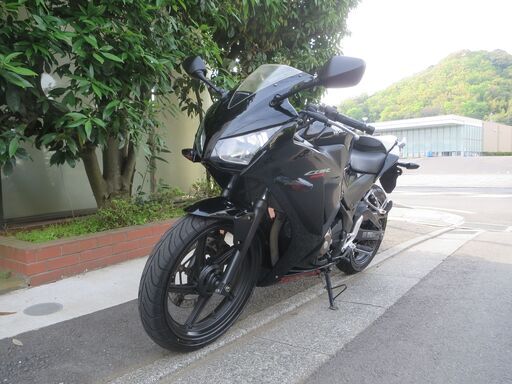 ホンダ　CBR250R(MC41)シングルシート仕様　実働中古美車　タイヤ前後バリ山　バッテリーフル充電済み　ナンバー登録書類有り
