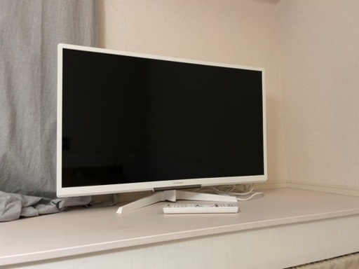 32インチテレビ　レコーダー内蔵　FUNAI