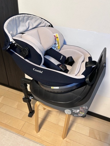 クルムーヴ スマート Light ISOFIX ネイビー