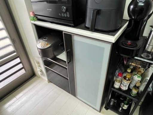 ?【値引き】ニトリ レンジボード 黒 ブラック キッチン収納 食器棚 