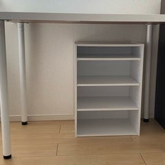 【IKEA製　軽量デスク】4/20-30お引き取り限定！