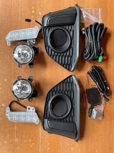ホンダ フィット GK3 GK5 LED デイライト DRL フォグ フロント ガーニッシュ フルセット  新品未使用