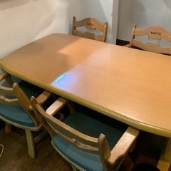 karimoku 椅子(karimoku家具)+机(おそらくニト...
