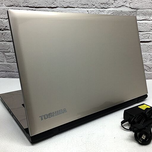 ☆大画面17.3型☆【東芝 AZ47/VG】Core i5-6200U｜新品メモリ16GB