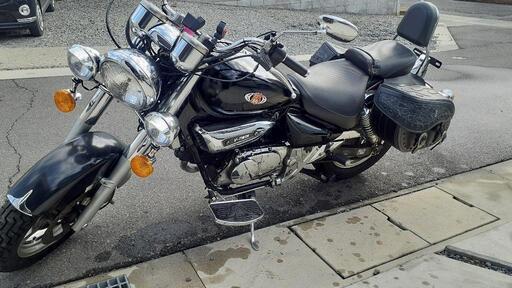 ヒョースン　gv125  　大柄な125 　きれいめ エンジン実働　吹けあがり良好　書類付