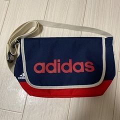 adidas アディダス　ショルダーバッグ