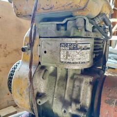 左官工事　土間ならし