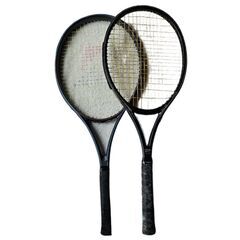 中古、硬式テニスラケット2本とボール2個のセット(734)、横2...
