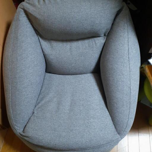 無印良品　空気でできたソファ　グレー