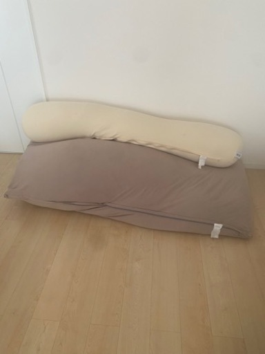 【】ヨギボーマックスとロールのセット yogibo max