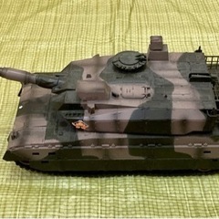 ラジコン　10(ヒトマル)式戦車　ＢＢ弾が撃てます！