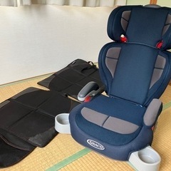 GRACO ジュニアシートとシート