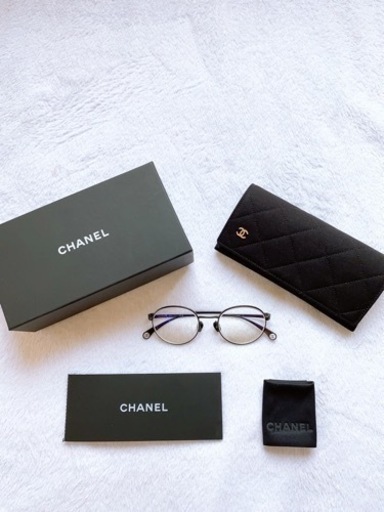 シャネル、CHANEL、丸メガネ、丸眼鏡