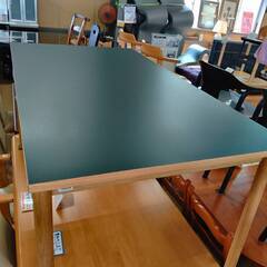 【愛品倶楽部柏店】IDEE  引出付テーブル STILT 1400