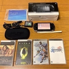 PSP1000本体+ゲームソフト2本+映画2本【中古品美品】
