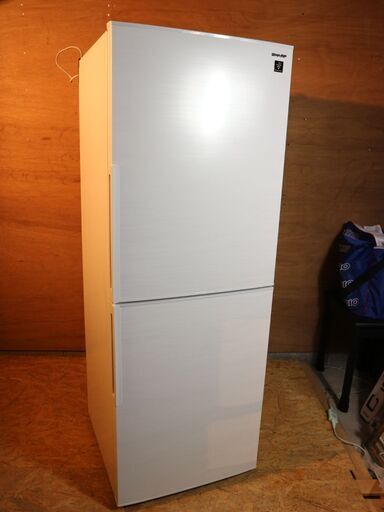 極美品 2023年製 SHARP/シャープ ノンフロン冷凍冷蔵庫 総容量280L 大容量冷凍 125L 2ドア SJ-PD28J-W 宮城県仙台市から
