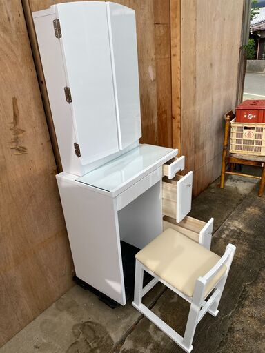 糸島市内 送料無料】ニトリ 三面鏡 鏡台 ドレッサー 白 北欧風 洋風 