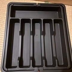 ⚫︎新品　カラトリーケース