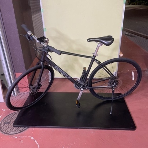 GIANT ESCAPE R DISC サイズM マットブラック　700ｘ15C ALUXX BUTTED ALUMINUM DISC 中古