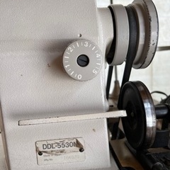 【引取り限定】工業用ミシン juki ddl-5530n  職業用　机付き　　