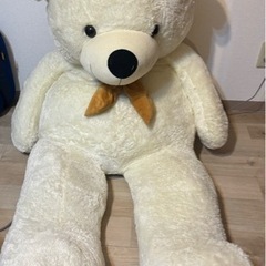 大きいクマのぬいぐるみ（135cm）