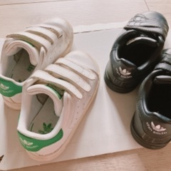 【格安】adidas14cm【激安】スタンスミス子供靴キッズスニーカーアディダス2足セット黒白ブラックホワイトキッズシューズ