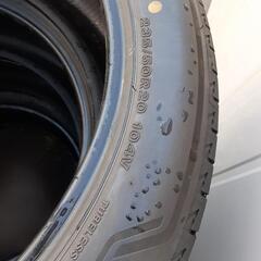 ブリジストン２４５/５０Ｒ２０