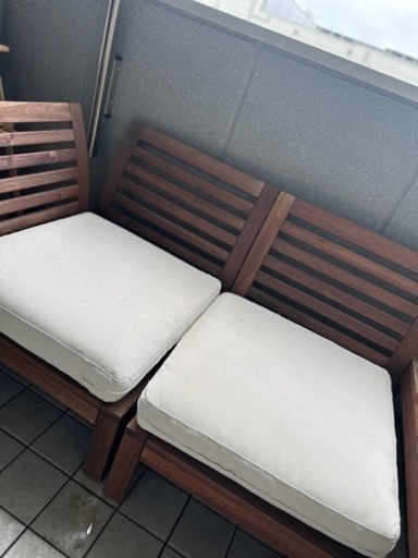 IKEA 屋外用ソファとテーブルのセット