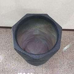 ⑬【処分価格】新品　鉢40×40×60cm灰色　即決優先