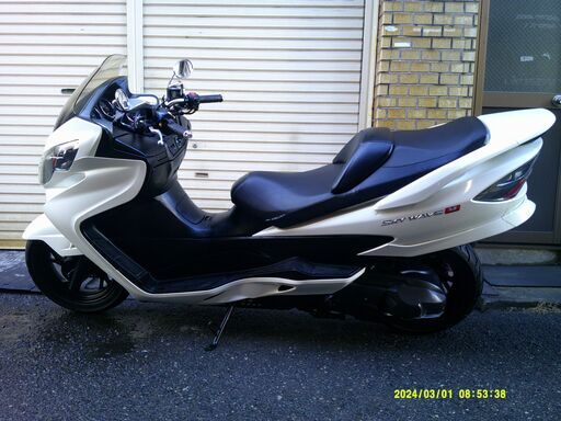 スカイウェイブ250 タイプM バッテリー新品 ヨシムラマフラー付 E