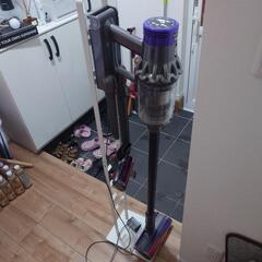 dyson v10 コードレス掃除機　ブラックエディション