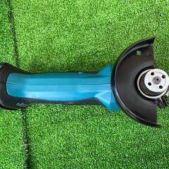 483 100mm充電式ディスクグラインダー makita マキタ GA400DRF 14.4V 3.0Ah 中古品