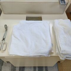 ヨサチェア　早い者勝ちです！