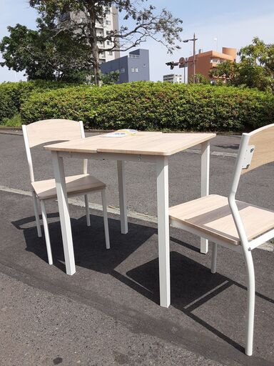 リサイクルショップどりーむ天保山店　No12742　大幅値下げ！14,300円→9,900円　ダイニングセット　イス×２　美品